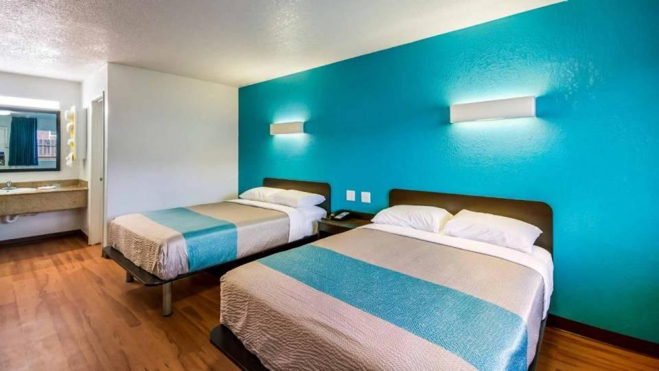 Motel 6 Houston, Tx Fm 1960 Bammel Buitenkant foto